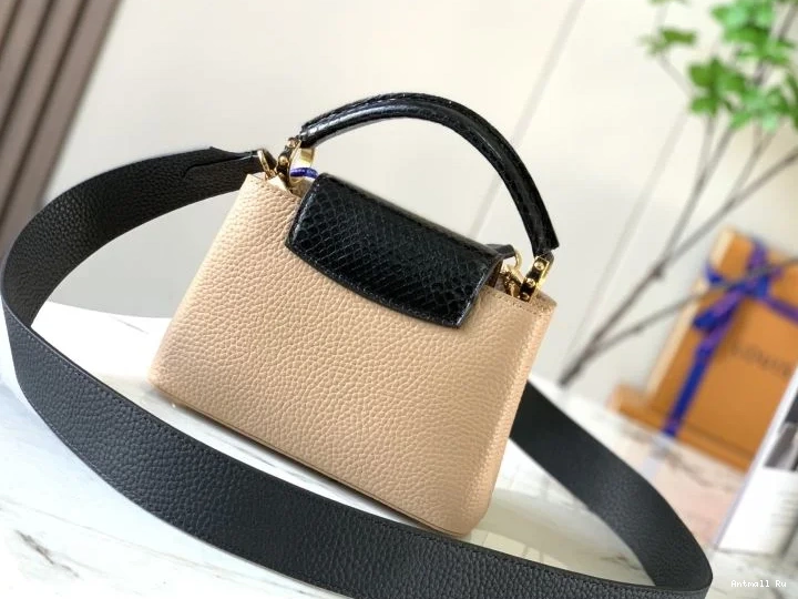 Bags Vuitton 40037 MoistureWicking Capucines BB Louis 0727